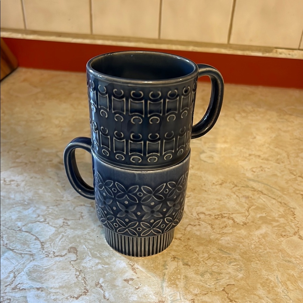 Blue Patterned Ceramic Mugs - Picture 2 of 4